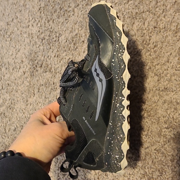 Saucony Size 12.5 Black & Grey hikers - Picture 6 of 6